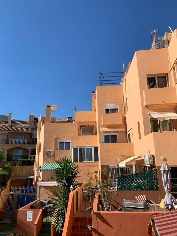 Cozy Rooms In Terraced House Fuengirola Exterior foto