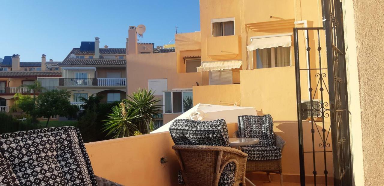 Cozy Rooms In Terraced House Fuengirola Exterior foto